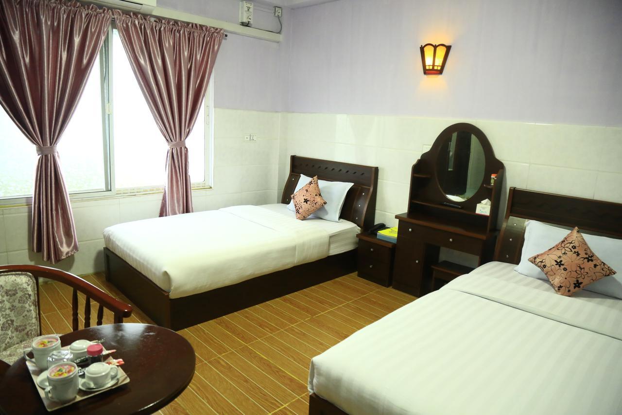Hotel 99 Pyin Oo Lwin Eksteriør bilde