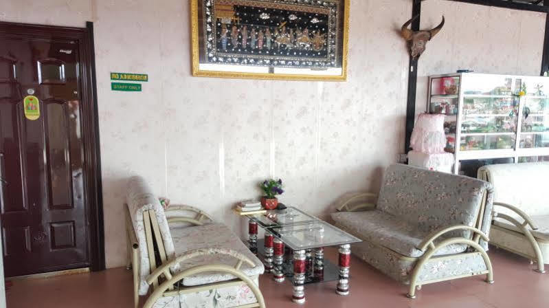 Hotel 99 Pyin Oo Lwin Eksteriør bilde